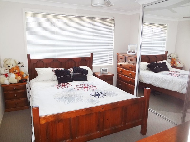 42 Bass Avenue, Killarney Vale NSW 2261