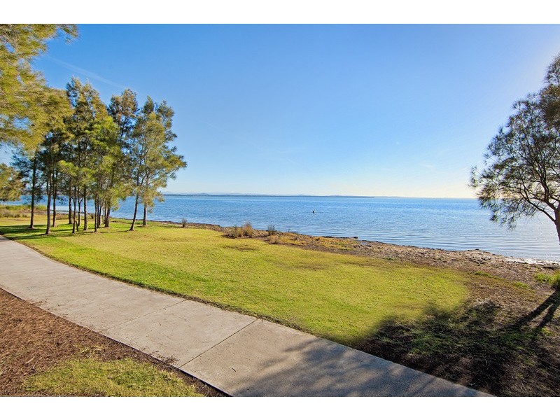 8 Carlyon Street, Killarney Vale NSW 2261