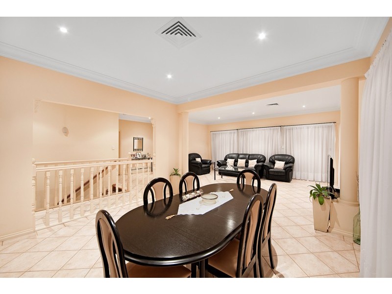 8 Carlyon Street, Killarney Vale NSW 2261