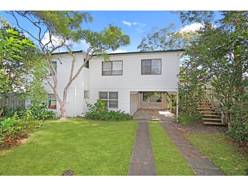 71 Lakin Street, Bateau Bay NSW 2261