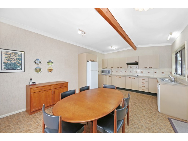 71 Lakin Street, Bateau Bay NSW 2261