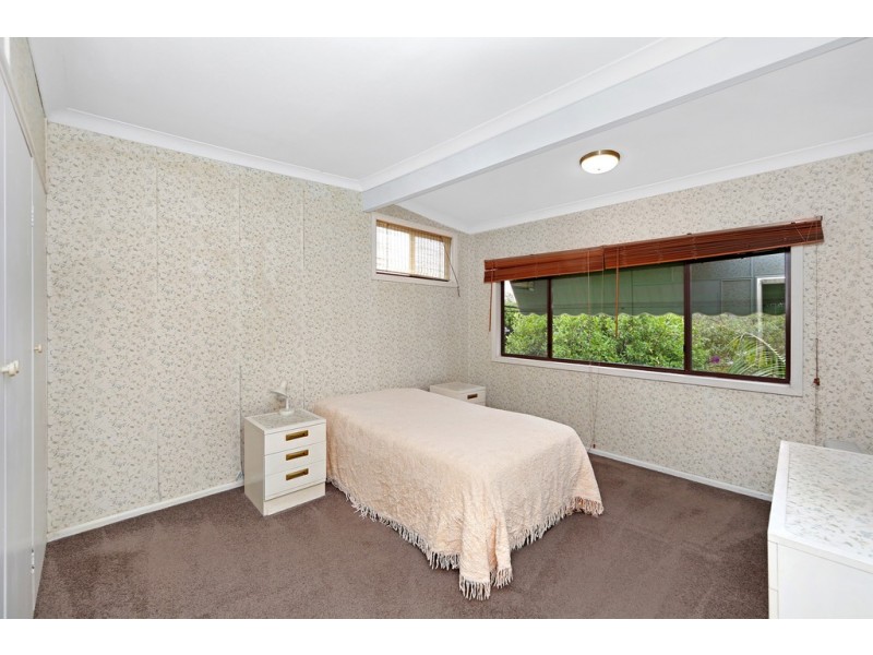 71 Lakin Street, Bateau Bay NSW 2261