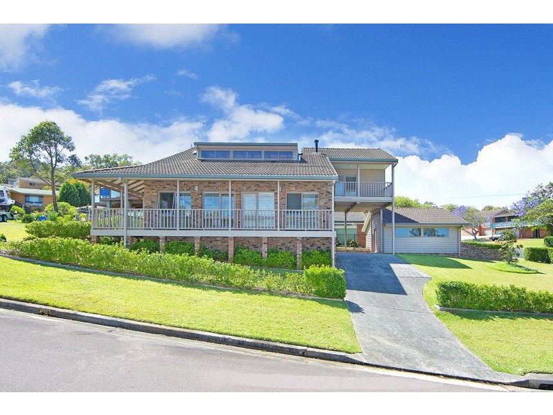 31 Waratah Street, Bateau Bay NSW 2261