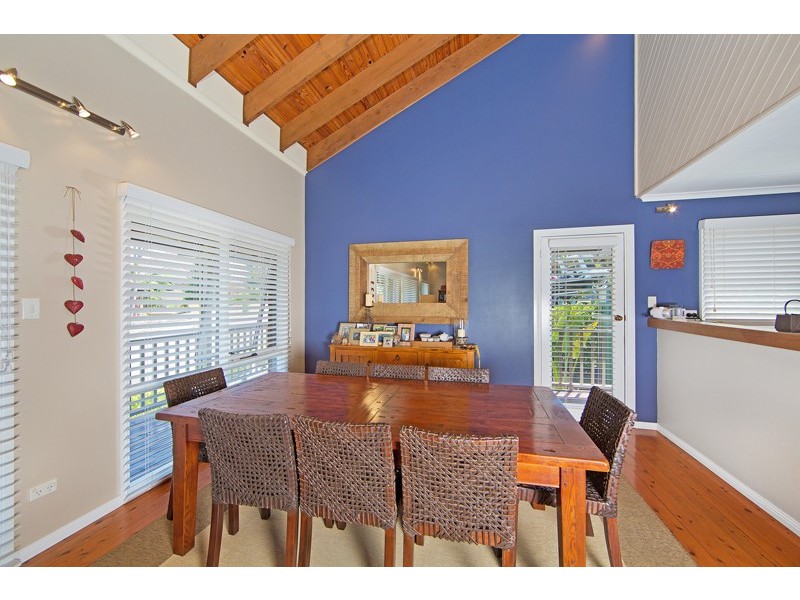 31 Waratah Street, Bateau Bay NSW 2261