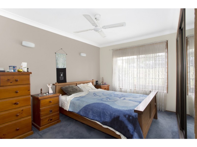 4 Kingfisher Place, Tumbi Umbi NSW 2261