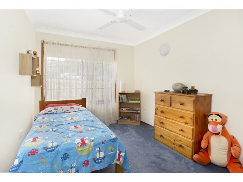 4 Kingfisher Place, Tumbi Umbi NSW 2261