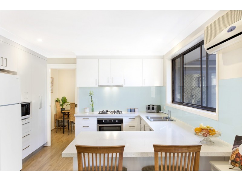 24 Lakeside Parade, The Entrance NSW 2261