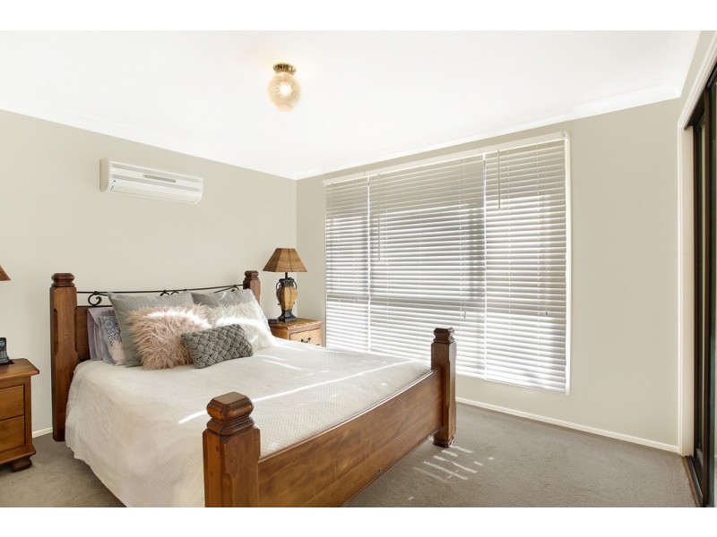 24 Lakeside Parade, The Entrance NSW 2261