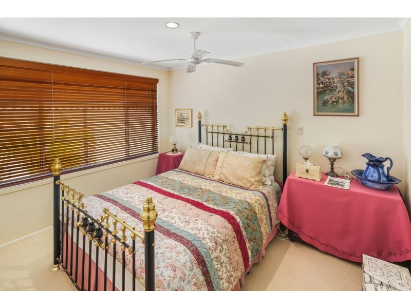 5 The Avenue, Tumbi Umbi NSW 2261