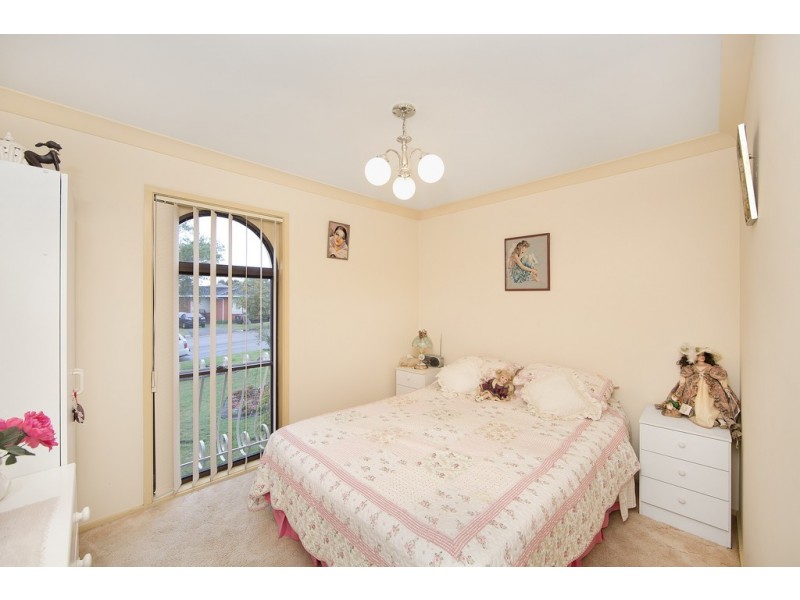 25 Brooke Avenue, Killarney Vale NSW 2261