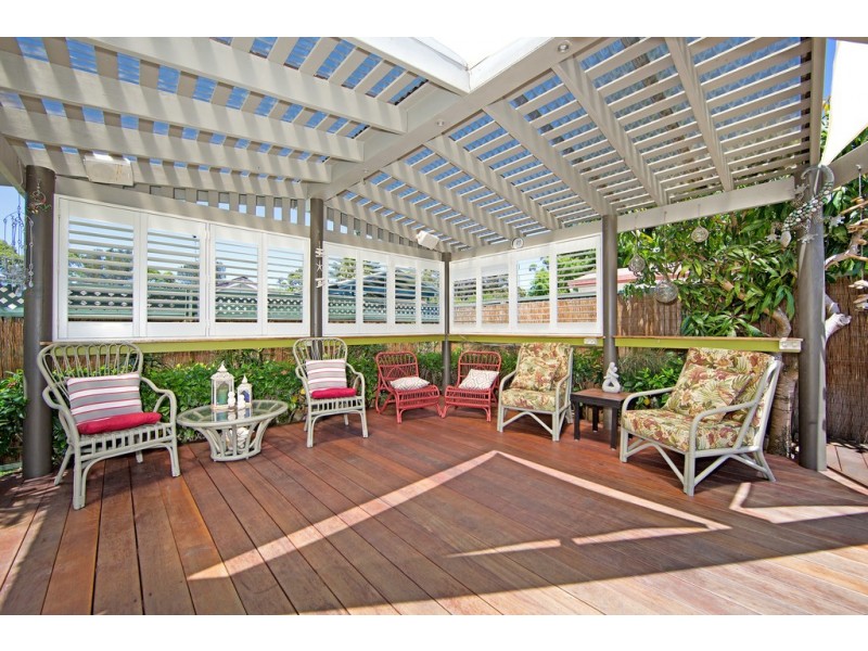 24 Jean Avenue, Berkeley Vale NSW 2261