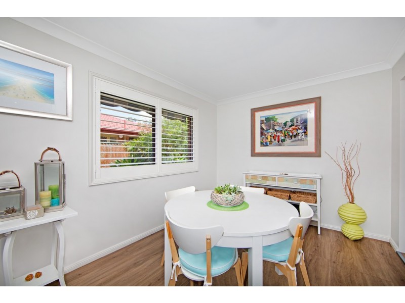 24 Jean Avenue, Berkeley Vale NSW 2261