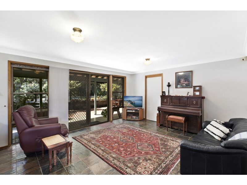 66 Rickard Street, Bateau Bay NSW 2261