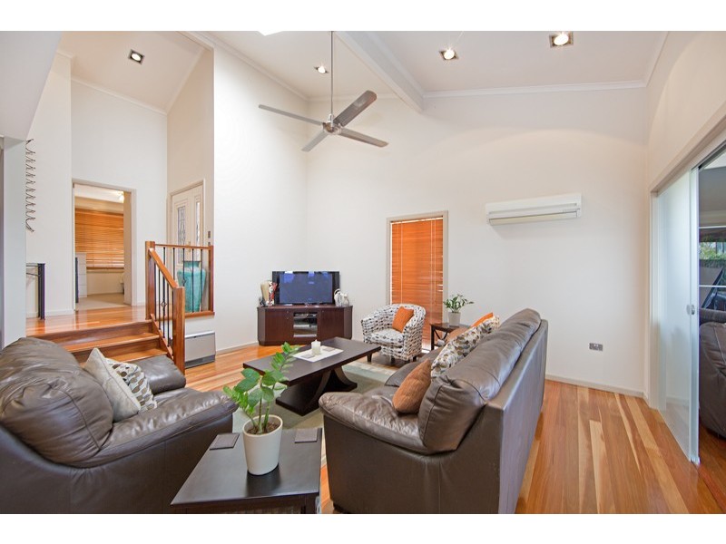 25 Stephenson Road, Bateau Bay NSW 2261