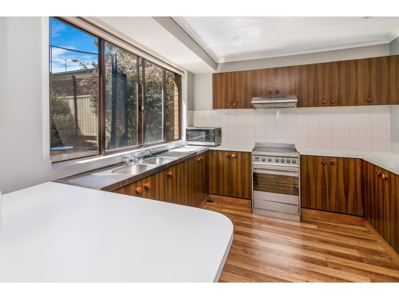 160 Cresthaven Avenue, Bateau Bay NSW 2261