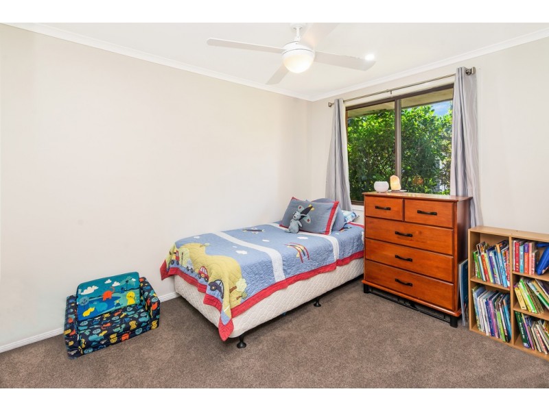 160 Cresthaven Avenue, Bateau Bay NSW 2261