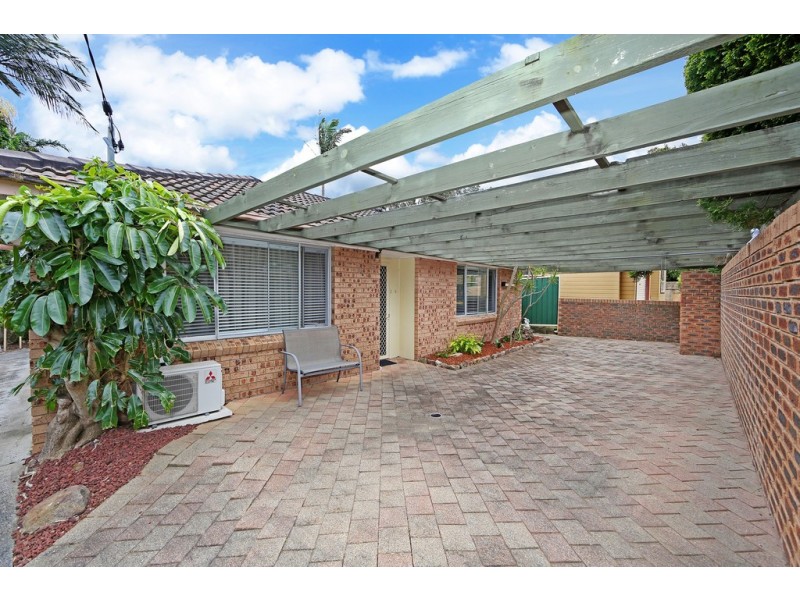 86 Lowanna Avenue, Forresters Beach NSW 2260