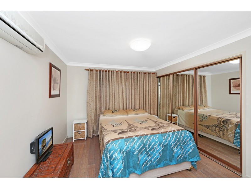 2 Alexander Avenue, Bateau Bay NSW 2261