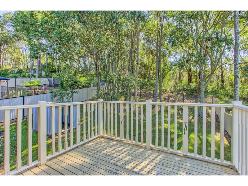 33 Platypus Road, Berkeley Vale NSW 2261