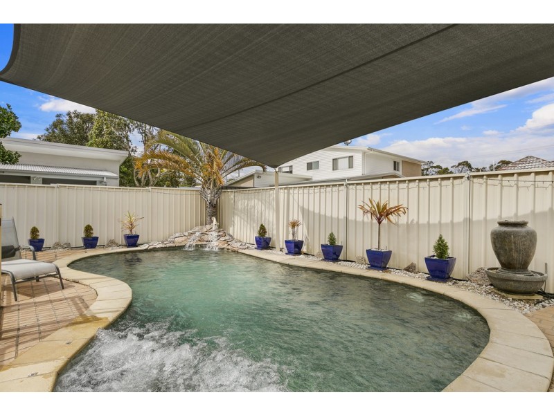 21 Papala Avenue, Bateau Bay NSW 2261
