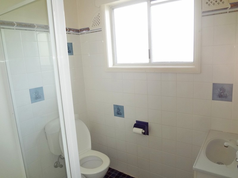 15 Papala Avenue, Bateau Bay NSW 2261