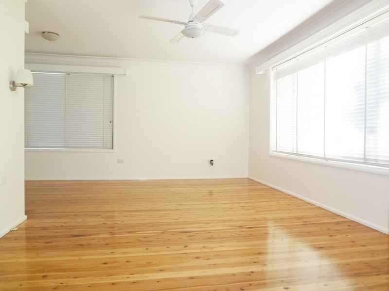 60 Brooke Avenue, Killarney Vale NSW 2261