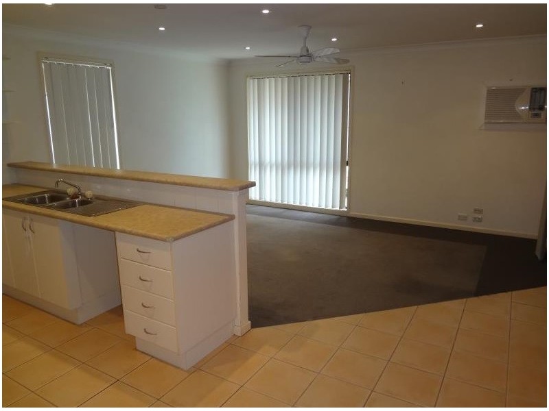 20 Cynthia Street, Bateau Bay NSW 2261