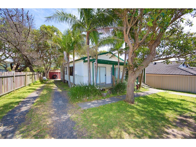 959 The Entrance Road, Forresters Beach NSW 2260