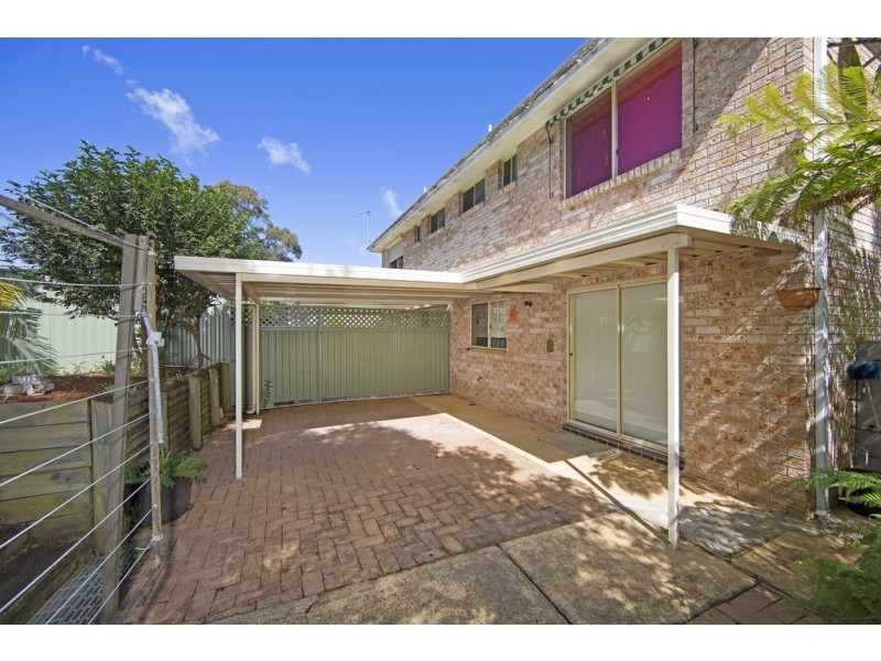 16 Lisa Close, Bateau Bay NSW 2261