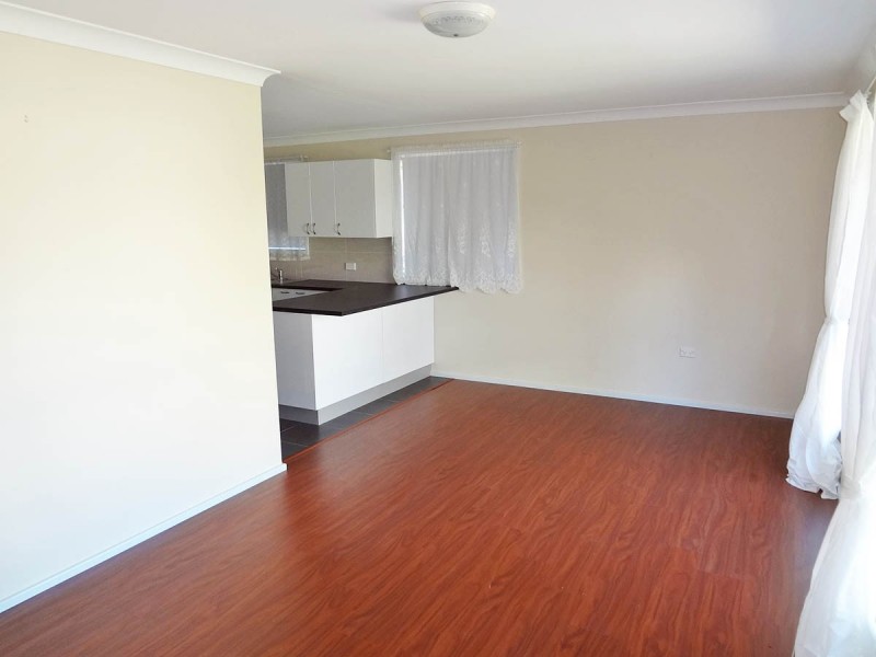 31 Albatross Road, Berkeley Vale NSW 2261