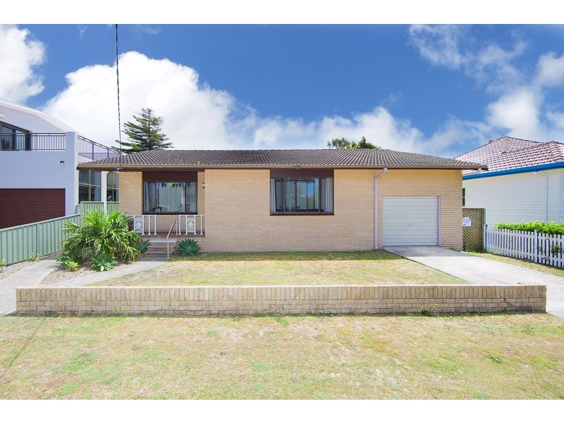 16 Binburra Avenue, Toowoon Bay NSW 2261