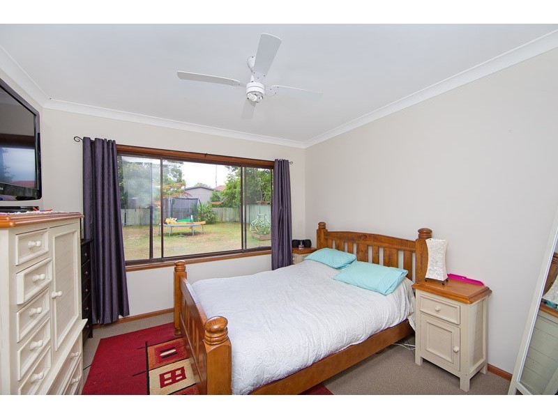 16 Binburra Avenue, Toowoon Bay NSW 2261