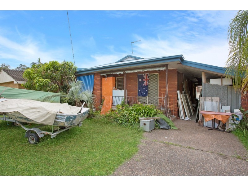 4 Graham Street, Long Jetty NSW 2261
