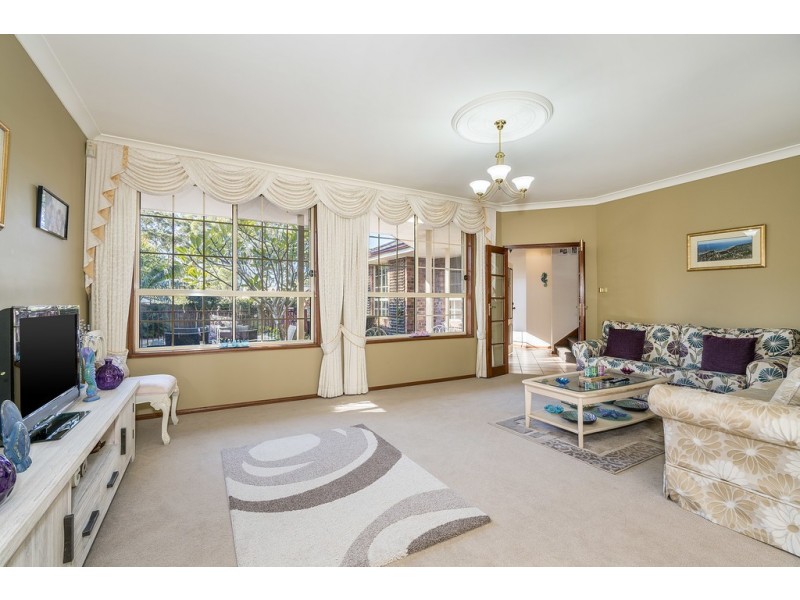 13 Patstone Street, Bateau Bay NSW 2261