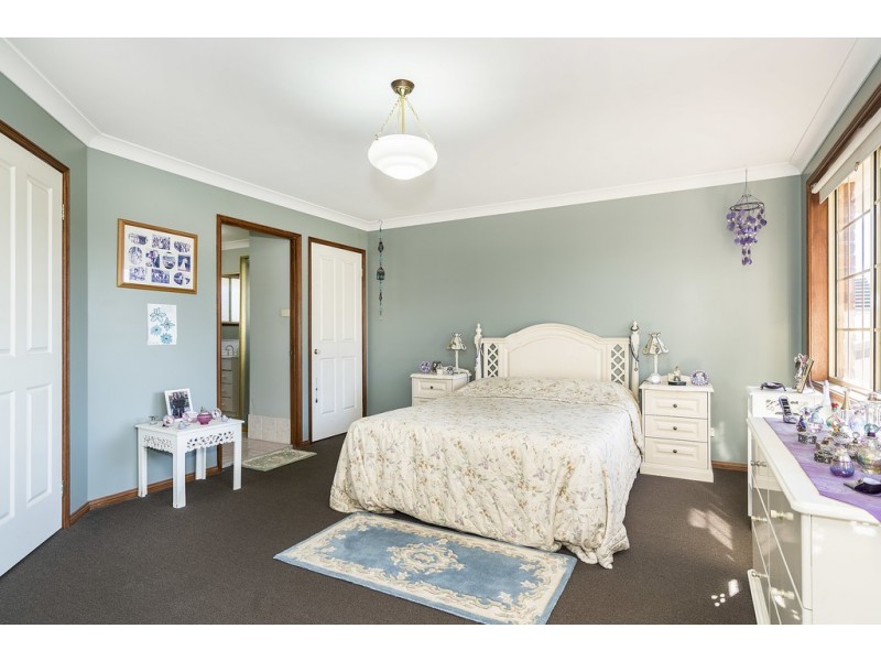 13 Patstone Street, Bateau Bay NSW 2261