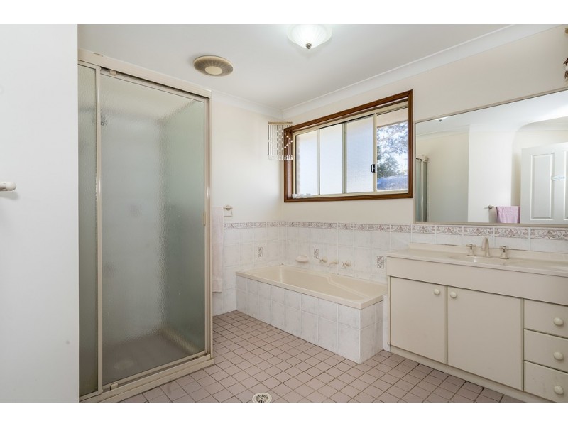 13 Patstone Street, Bateau Bay NSW 2261