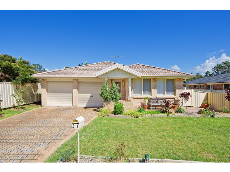 31 Lorraine Avenue, Berkeley Vale NSW 2261
