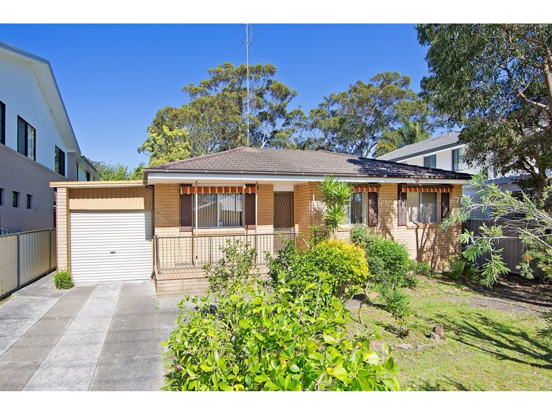 26 Bias Avenue, Bateau Bay NSW 2261