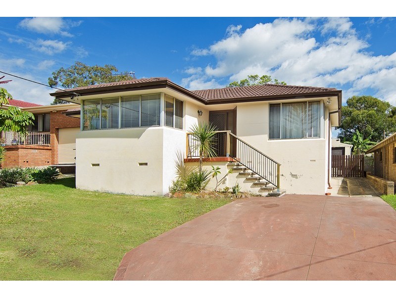 9 Margherita Avenue, Bateau Bay NSW 2261