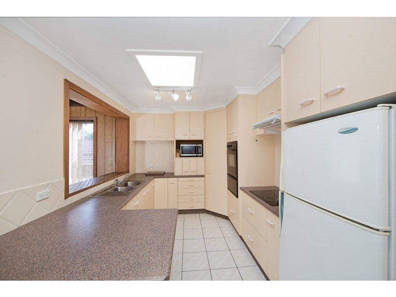 9 Margherita Avenue, Bateau Bay NSW 2261