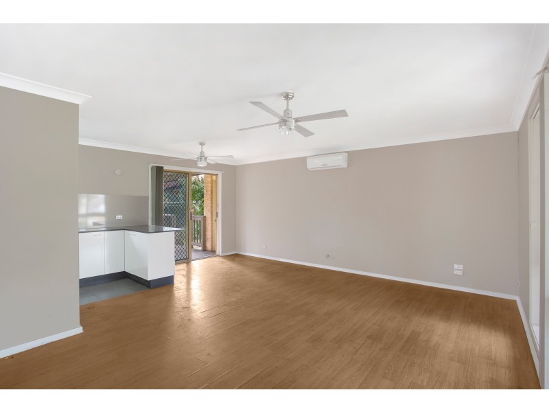 10/1 Hobbs Close, Bateau Bay NSW 2261