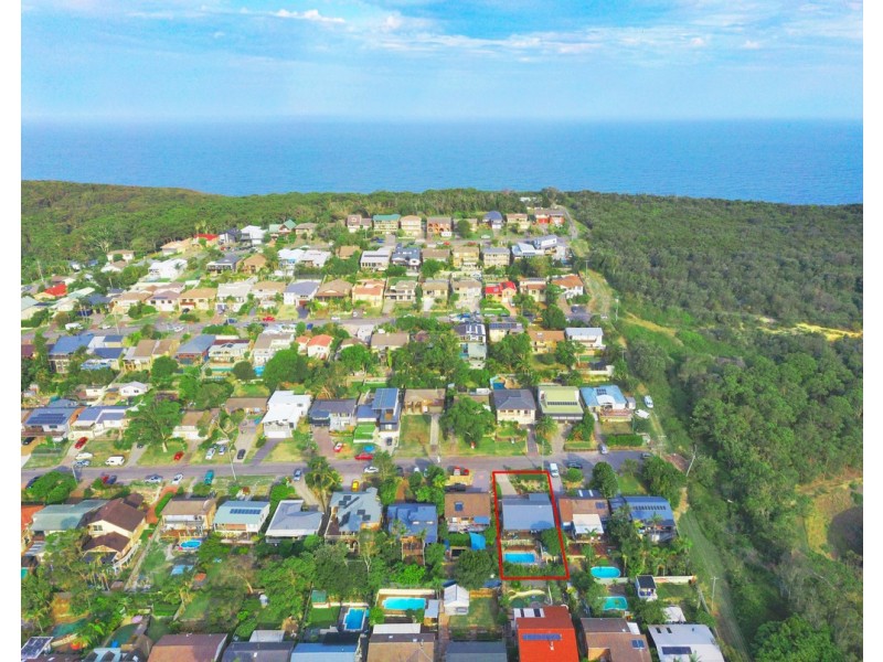 37 Masefield Avenue, Bateau Bay NSW 2261