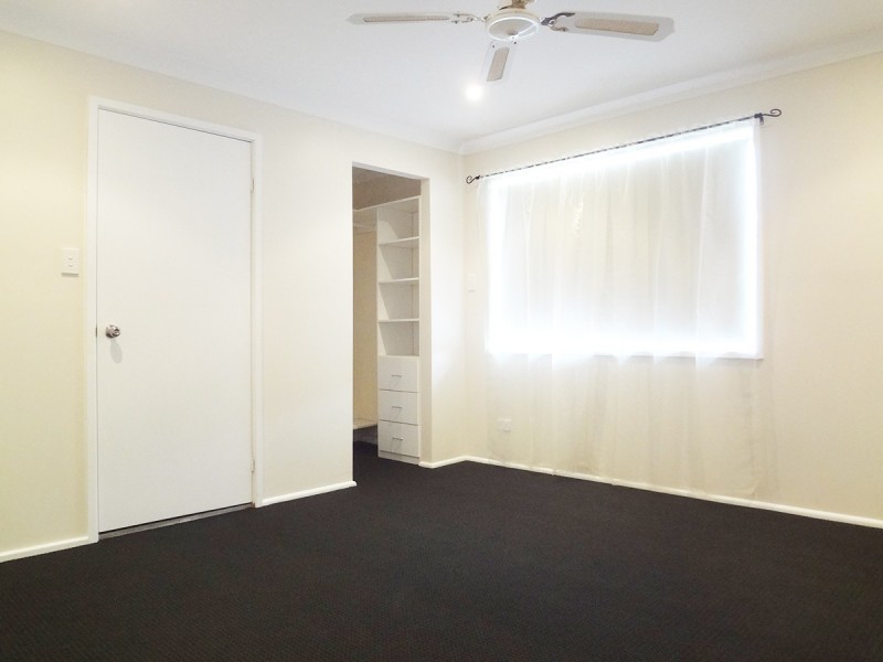25 Albatross Road, Berkeley Vale NSW 2261