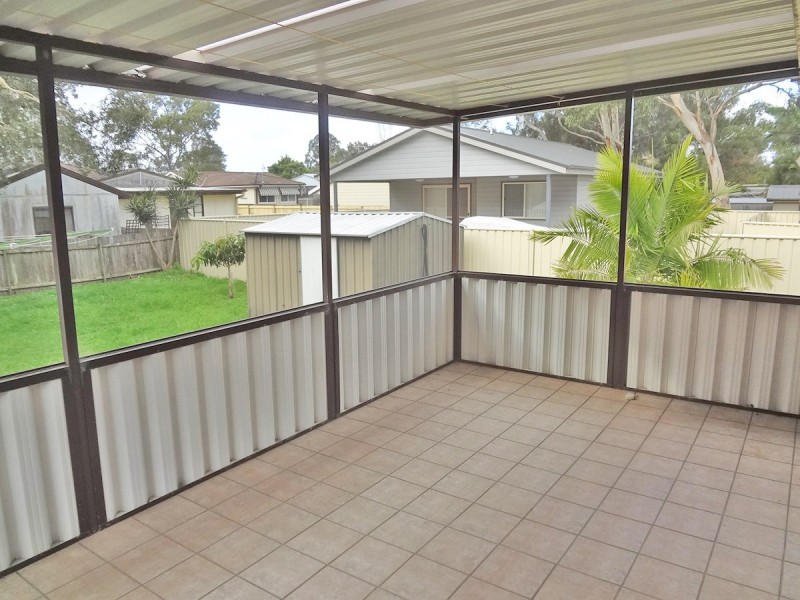 25 Albatross Road, Berkeley Vale NSW 2261