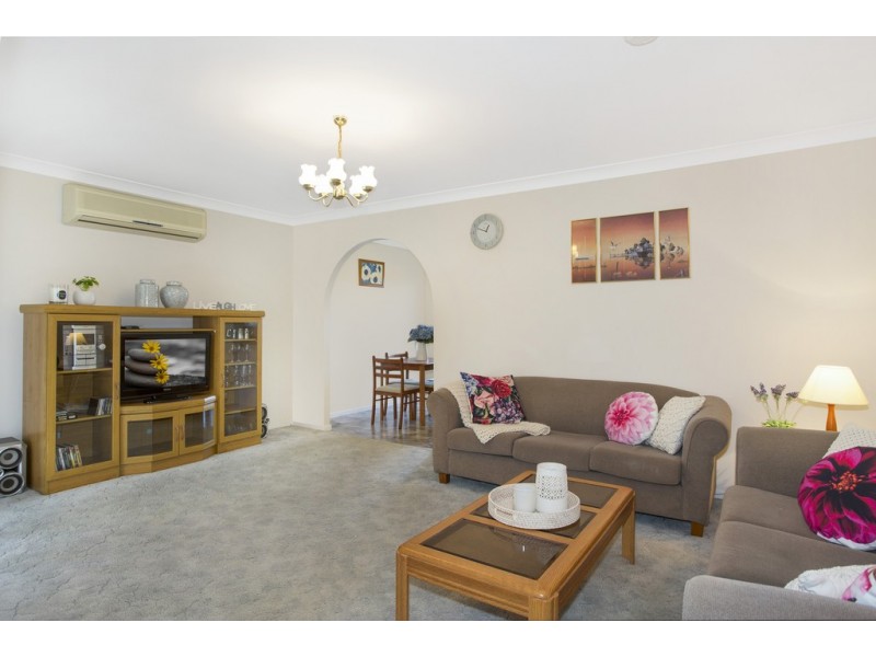 26 Jessica Street, Bateau Bay NSW 2261