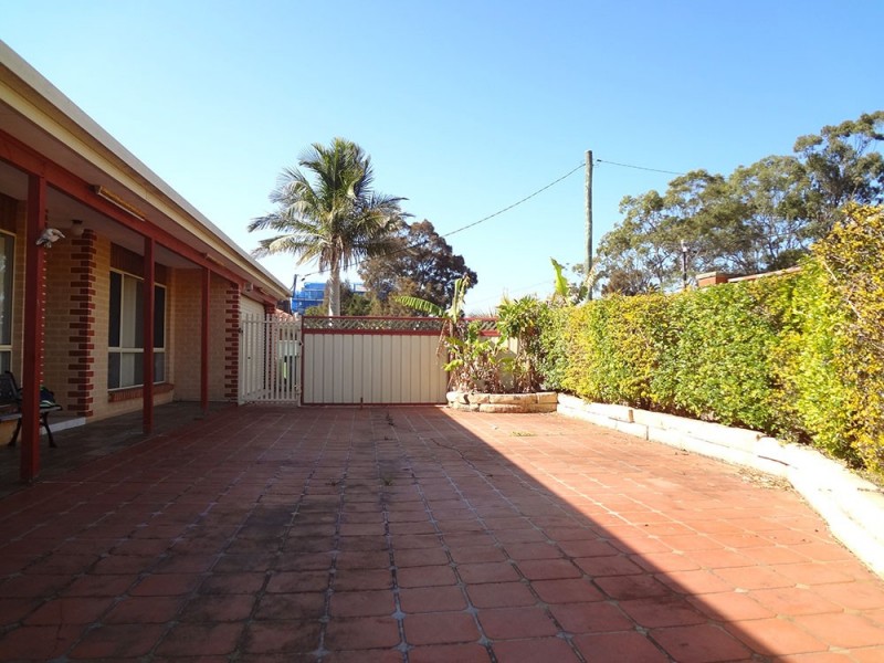 3 Copnor Avenue, The Entrance NSW 2261