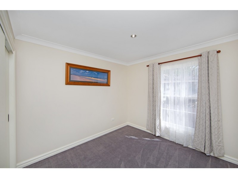 6 Augustus Place, Bateau Bay NSW 2261