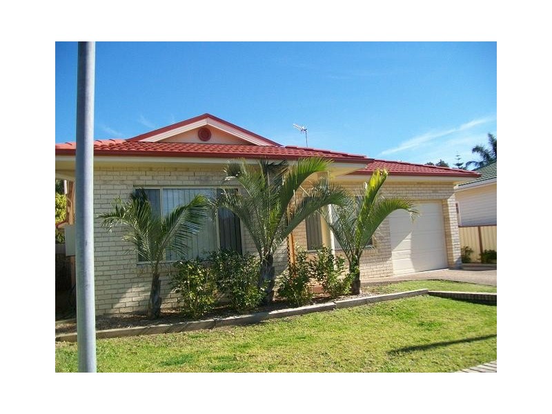 109 Hume Boulevard, Killarney Vale NSW 2261