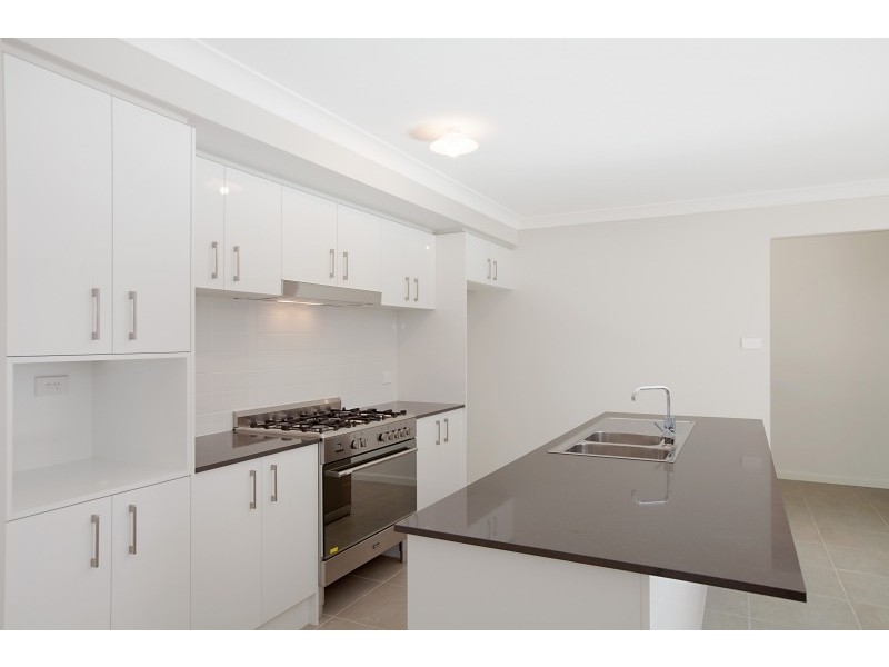 64 Lumby Drive, Bateau Bay NSW 2261