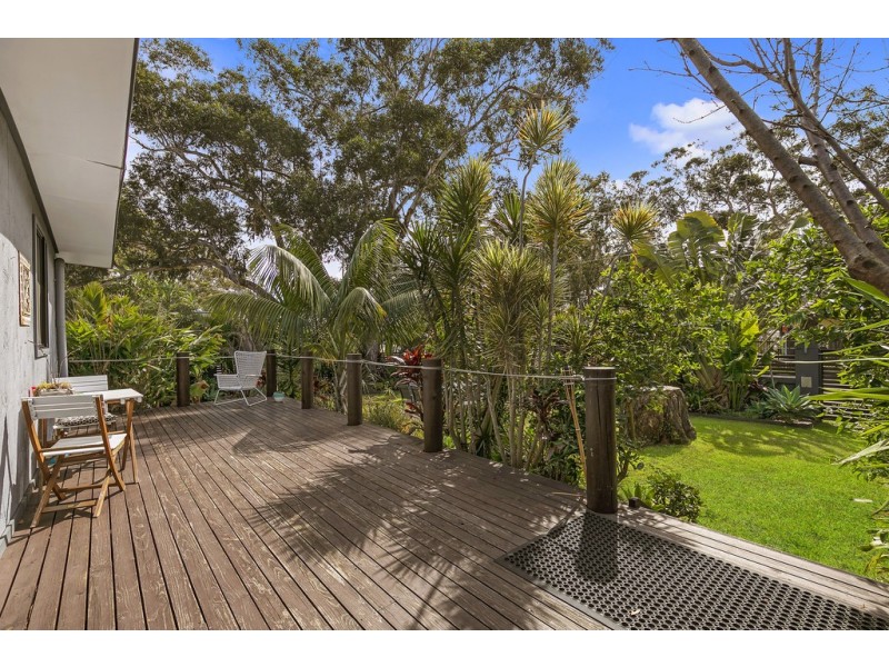 21 Bateau Bay Road, Bateau Bay NSW 2261